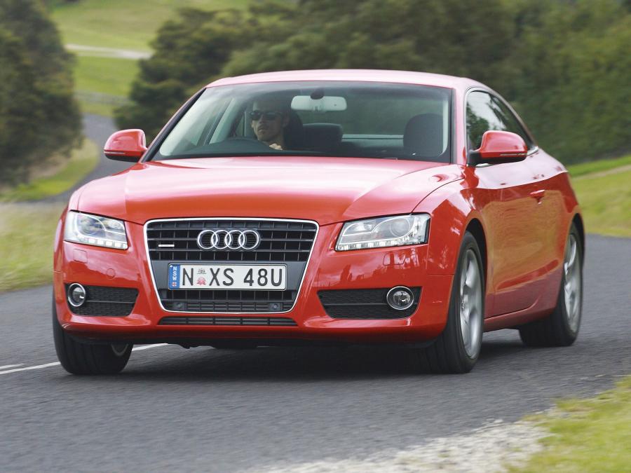  Audi A5 Coupe 2.0T Quattro 2008 года  (AU) (фото 16 из 22)